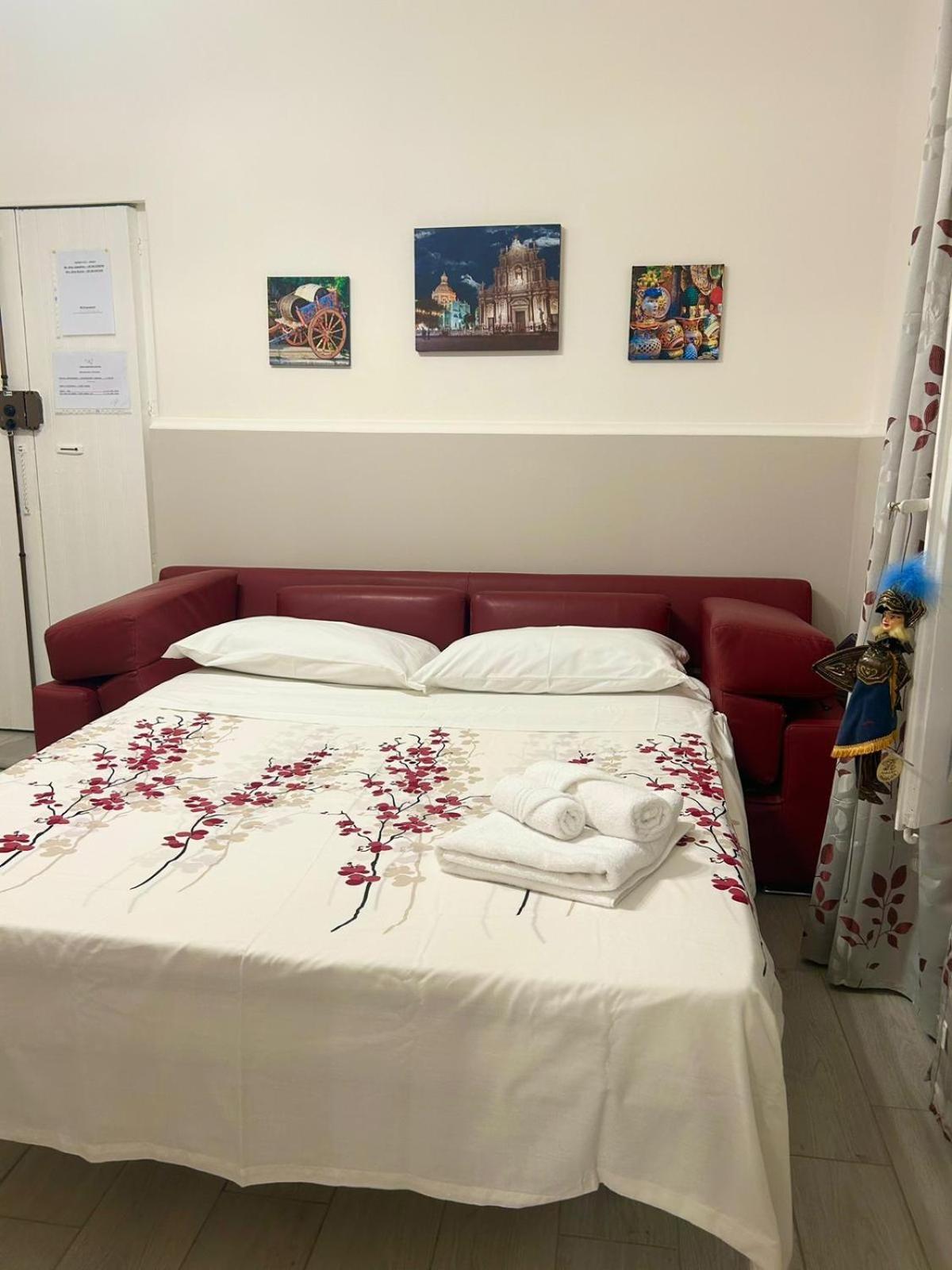 Apartments For Rent קטאניה מראה חיצוני תמונה
